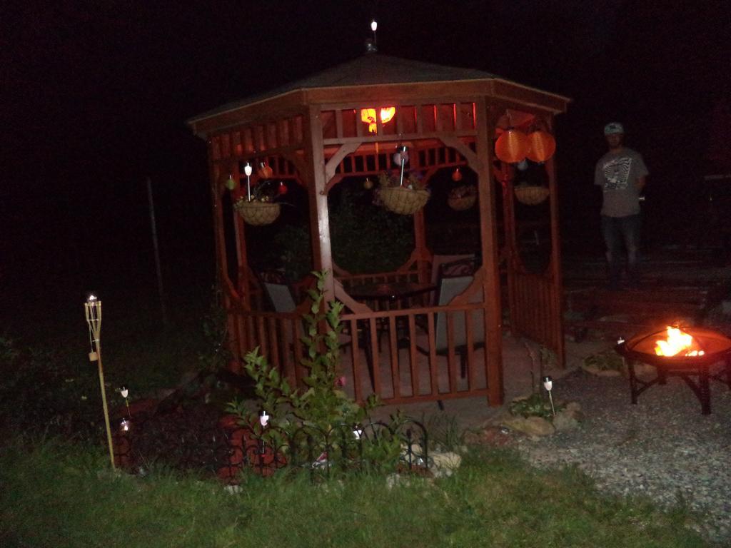 Springmount Motel Owen Sound Esterno foto